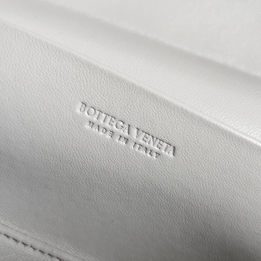 Bottega Veneta Cosmetic Bags